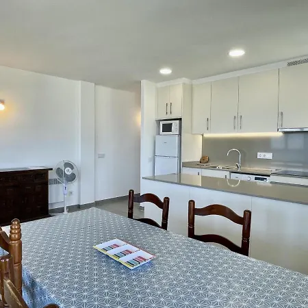 Apartment Cap Castell 8-a