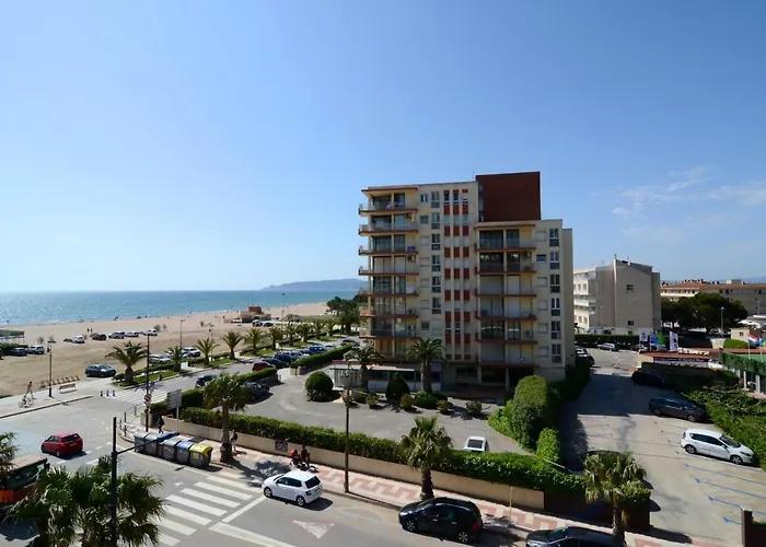 Cap Castell 8-a Апартаменты *